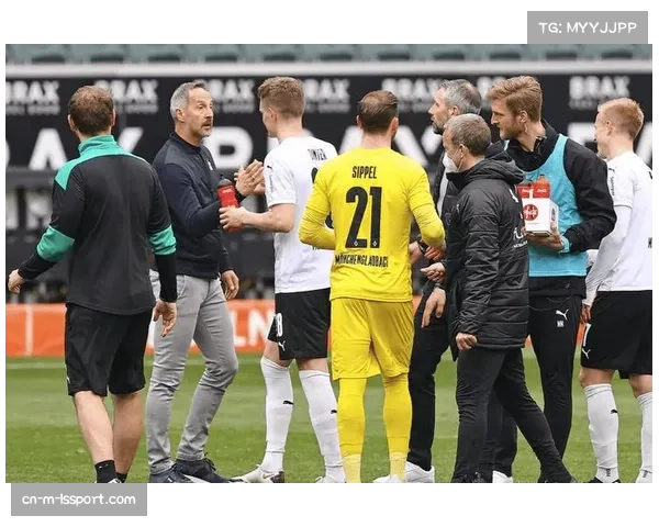 法兰克福对阵门兴前瞻:定位球与运动战传中成破局焦点